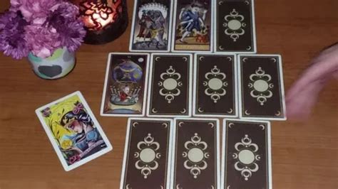 Tarot Oui Non : Obtenez des Réponses Immédiates。